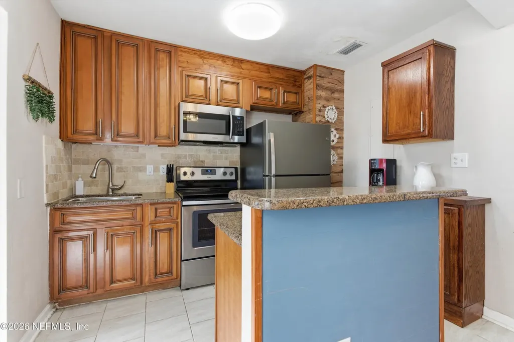4826 Catherine Terrace Jacksonville FL 32205