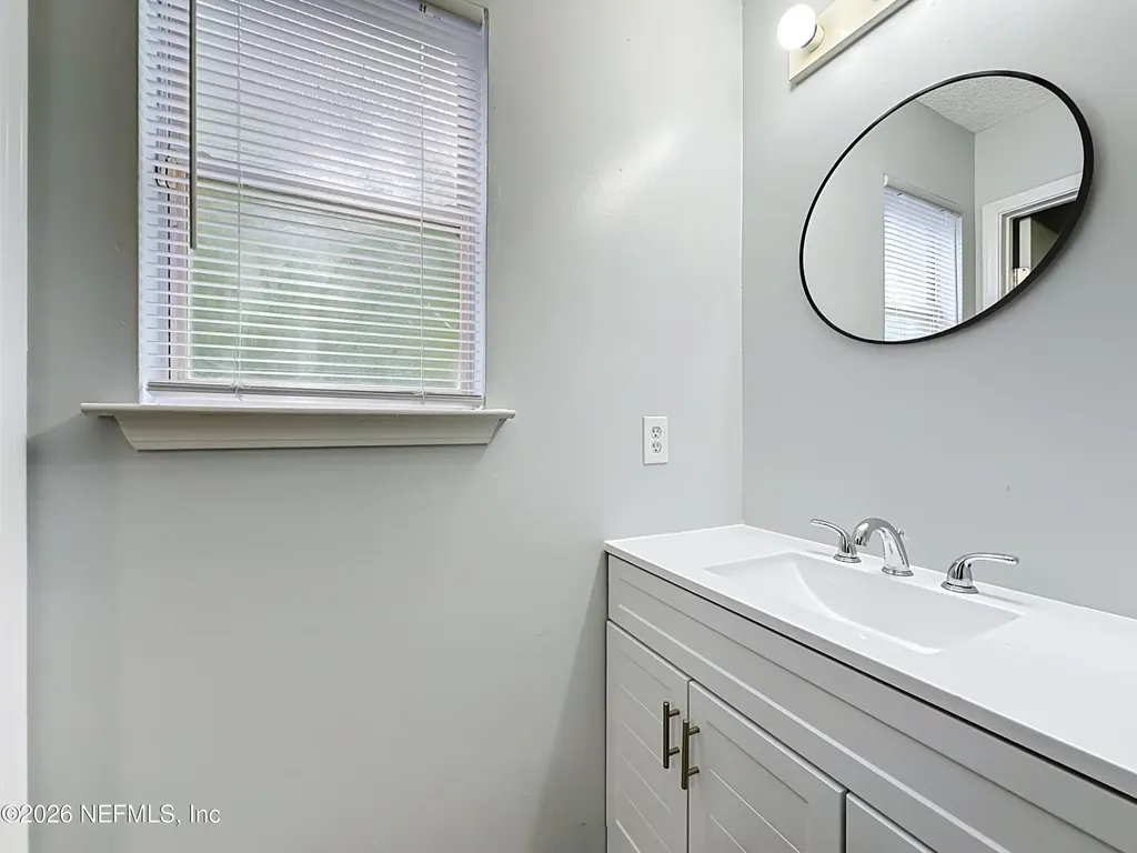 10721 Meadowlea Drive Jacksonville FL 32218