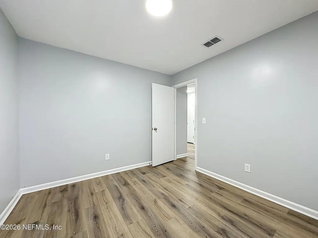 10721 Meadowlea Drive Jacksonville FL 32218