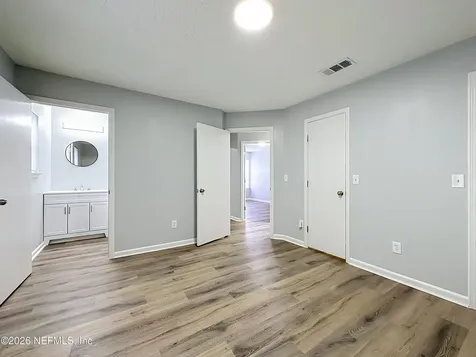 10721 Meadowlea Drive Jacksonville FL 32218