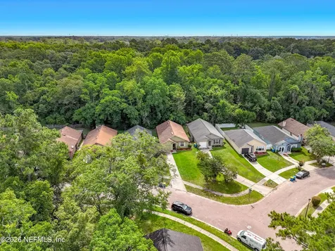 10721 Meadowlea Drive Jacksonville FL 32218
