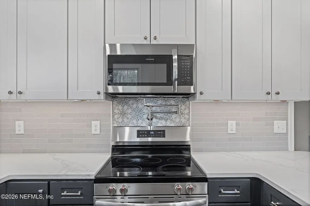 1406 Palmer Terrace Jacksonville FL 32207