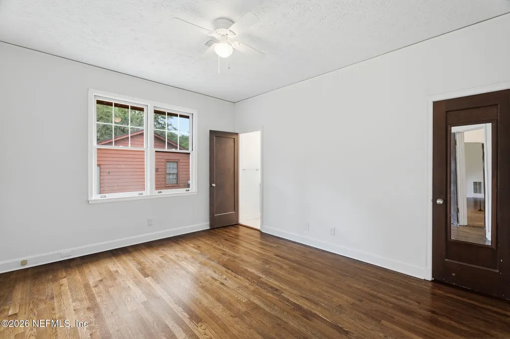 1406 Palmer Terrace Jacksonville FL 32207