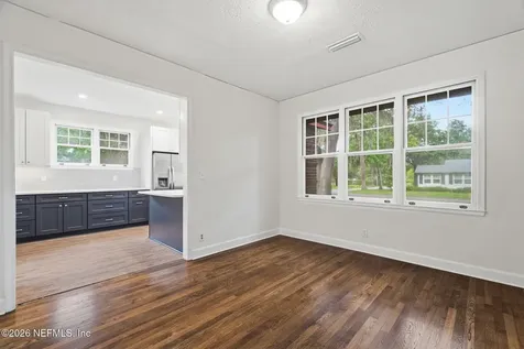 1406 Palmer Terrace Jacksonville FL 32207