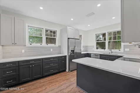 1406 Palmer Terrace Jacksonville FL 32207