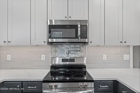 1406 Palmer Terrace Jacksonville FL 32207