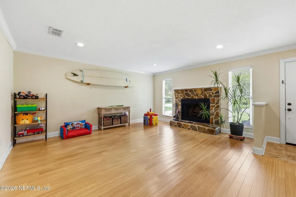 209 Peregrine Court Jacksonville FL 32225