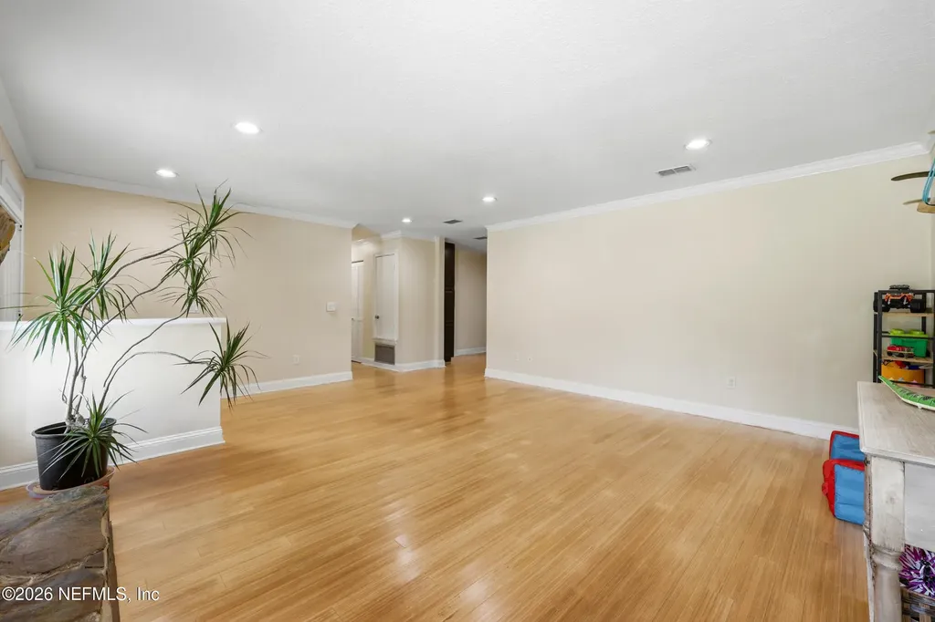209 Peregrine Court Jacksonville FL 32225