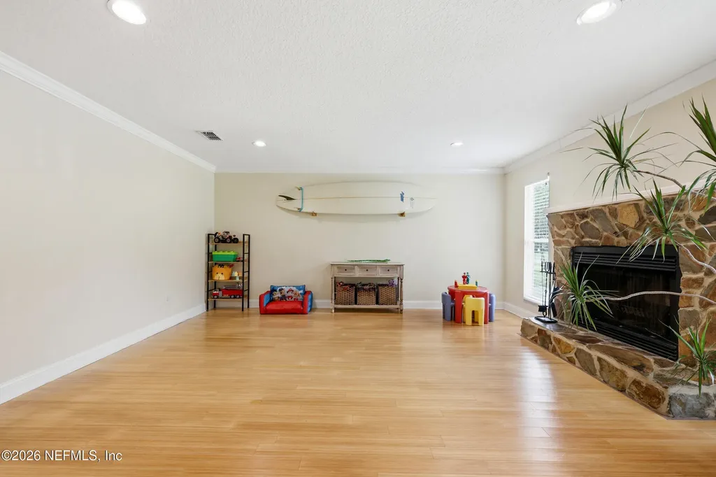 209 Peregrine Court Jacksonville FL 32225