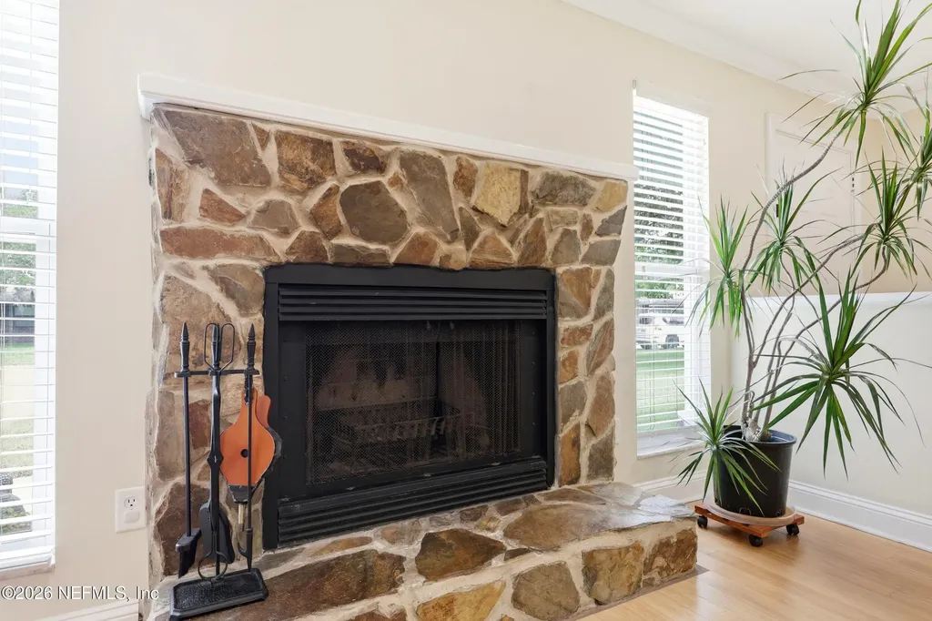 209 Peregrine Court Jacksonville FL 32225