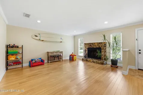 209 Peregrine Court Jacksonville FL 32225