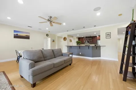 209 Peregrine Court Jacksonville FL 32225