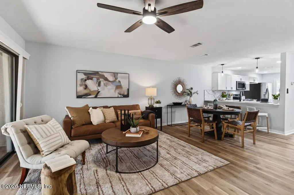 7701 Baymeadows Circle W Jacksonville FL 32256