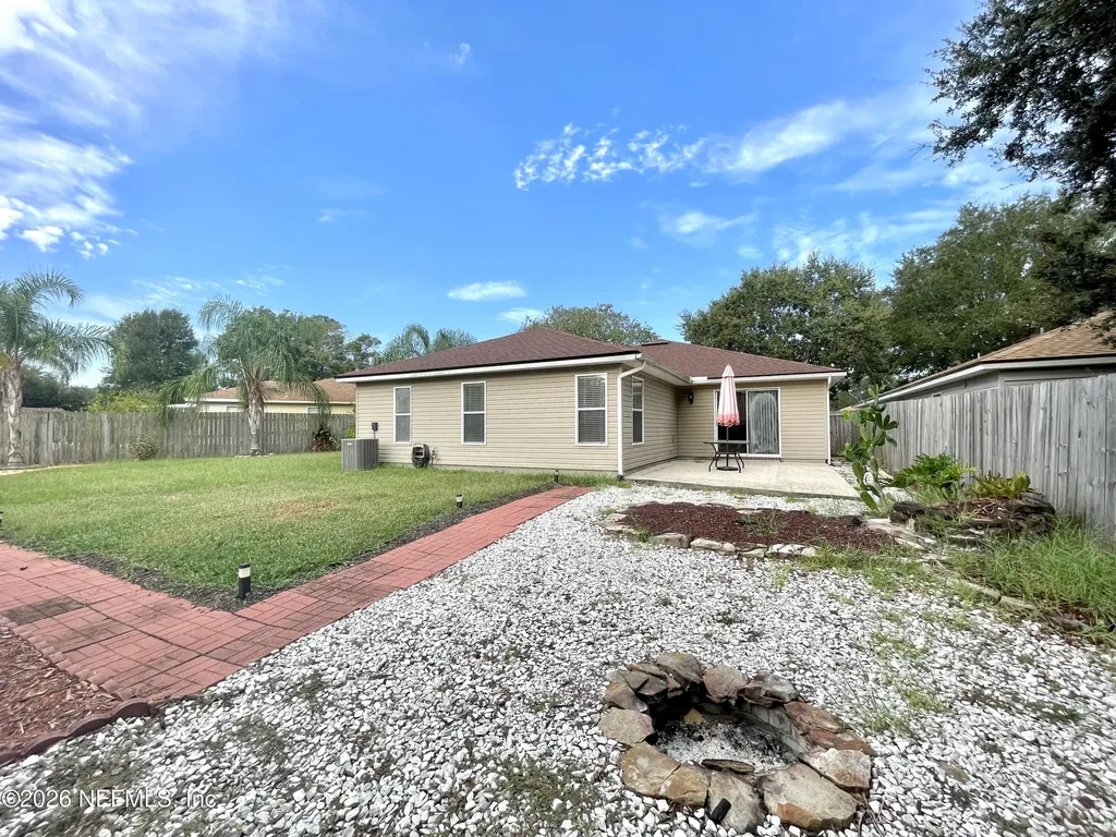 519 Chancellor Drive E Jacksonville FL 32225