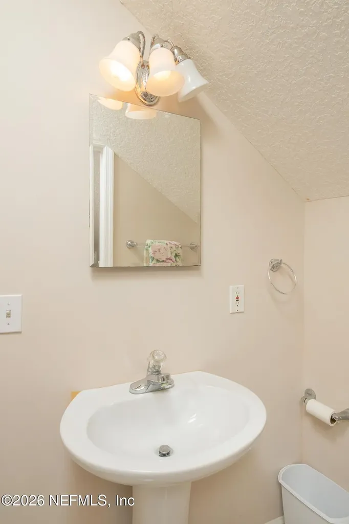 305 Elza Lane St. Augustine FL 32086