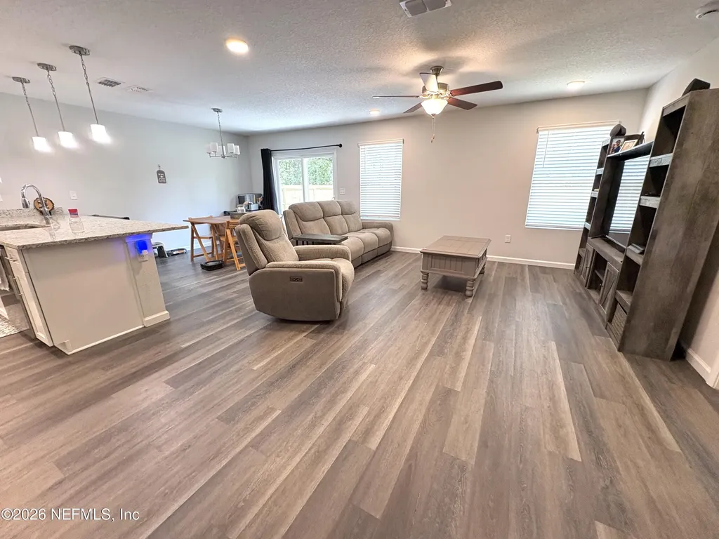 14454 Benton Street Jacksonville FL 32218