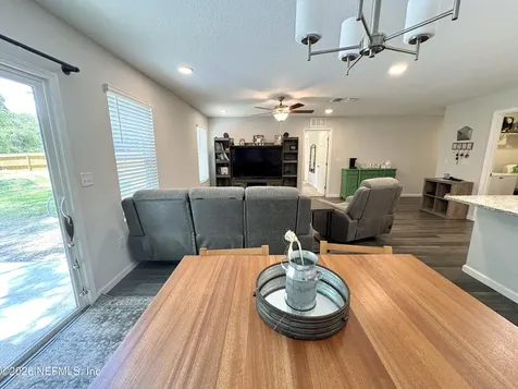 14454 Benton Street Jacksonville FL 32218