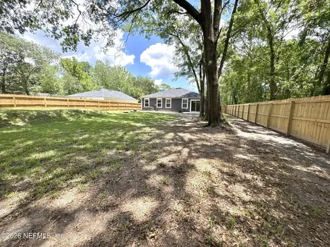 14454 Benton Street Jacksonville FL 32218