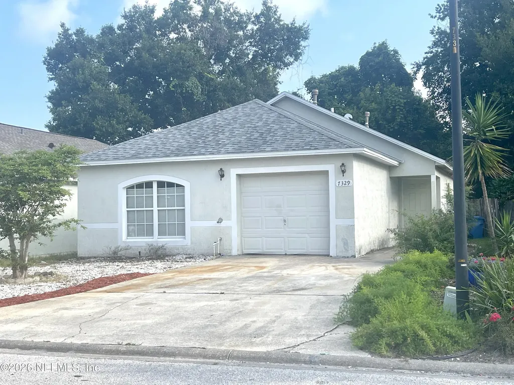 7329 Lawn Tennis Lane Jacksonville FL 32277