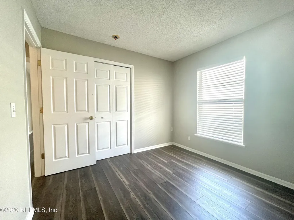 7329 Lawn Tennis Lane Jacksonville FL 32277