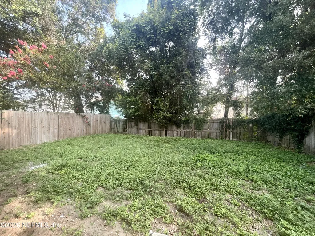 7329 Lawn Tennis Lane Jacksonville FL 32277