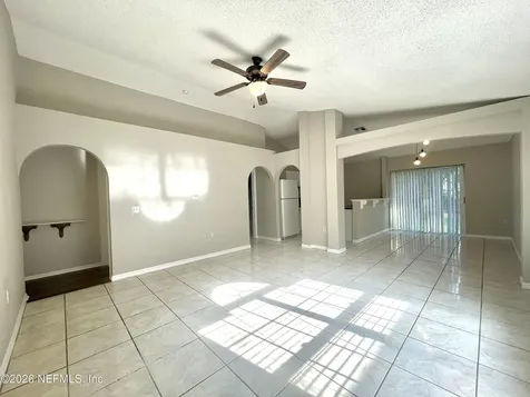 7329 Lawn Tennis Lane Jacksonville FL 32277