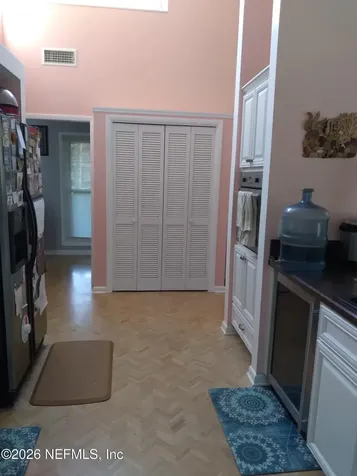 5454 River Trail Road S Jacksonville FL 32277