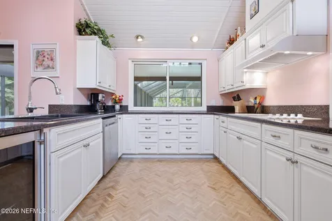 5454 River Trail Road S Jacksonville FL 32277