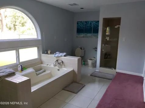 5454 River Trail Road S Jacksonville FL 32277