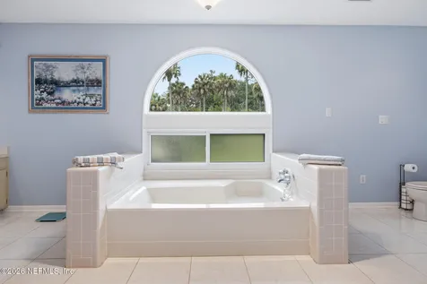 5454 River Trail Road S Jacksonville FL 32277