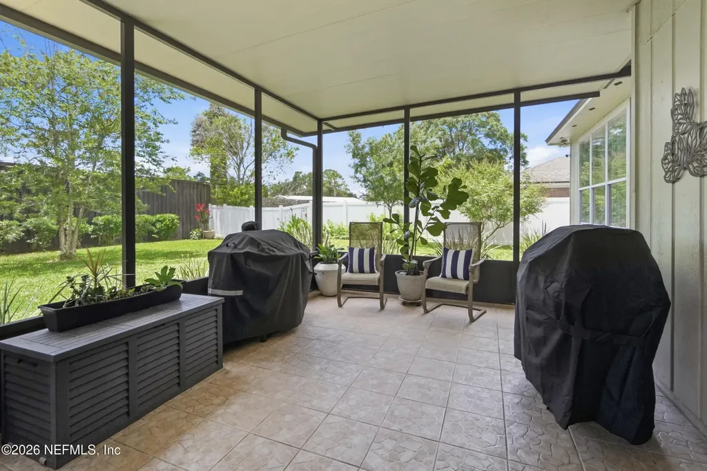 2720 Canyon Falls Drive Jacksonville FL 32224