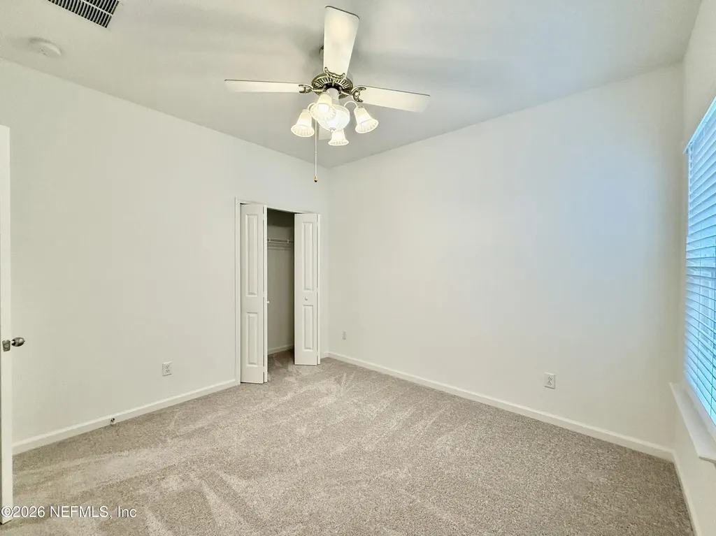 4033 Haydon Burns Place Jacksonville FL 32217