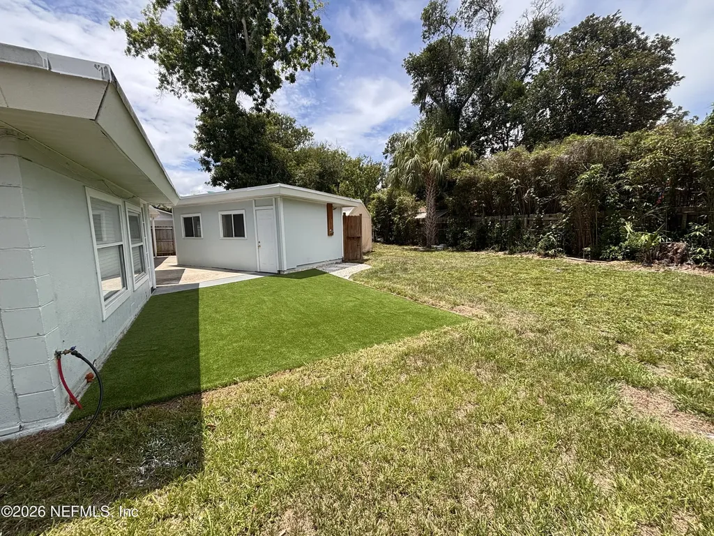 1619 2nd Avenue N Jacksonville Beach FL 32250