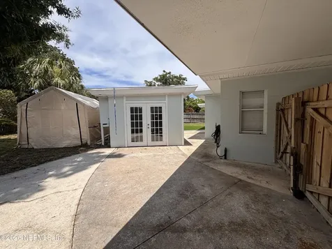 1619 2nd Avenue N Jacksonville Beach FL 32250
