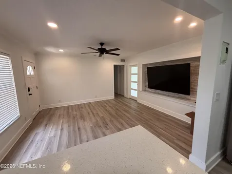 1619 2nd Avenue N Jacksonville Beach FL 32250
