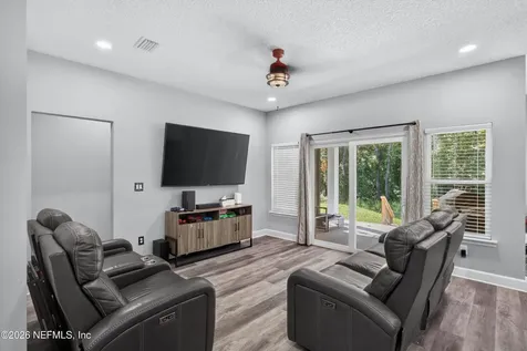 2817 Camel Circle Middleburg FL 32068