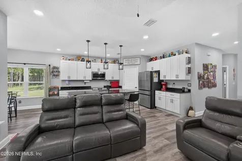 2817 Camel Circle Middleburg FL 32068
