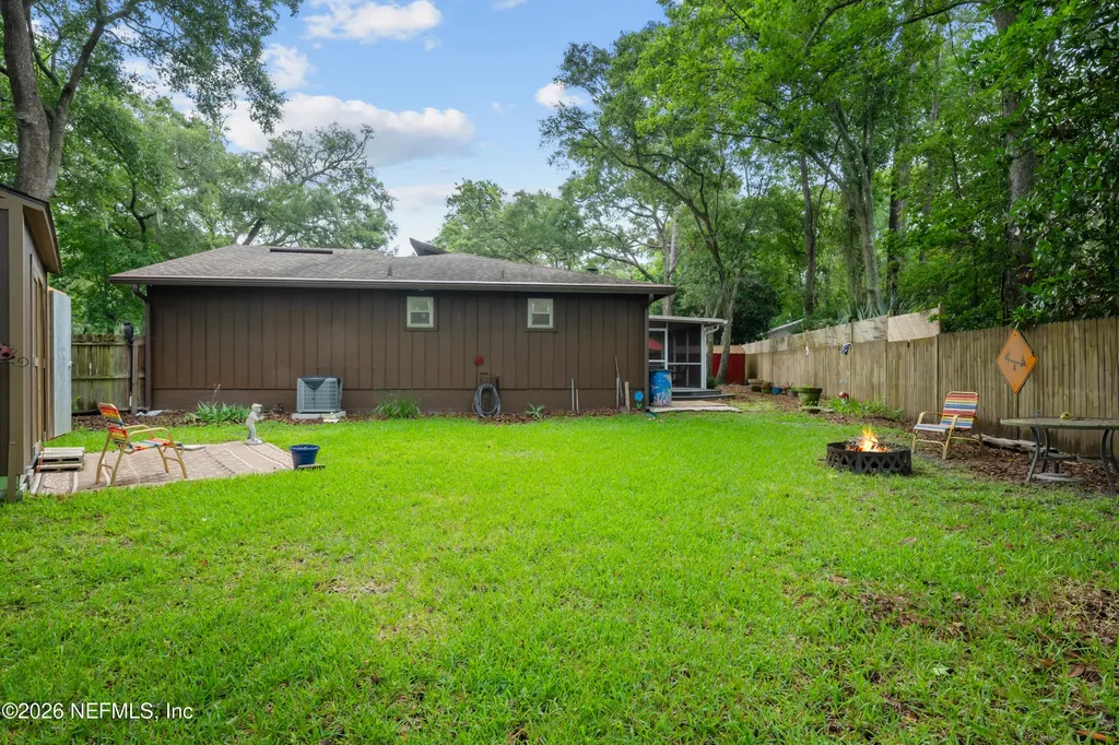 1313 Chinook Trail Jacksonville FL 32225
