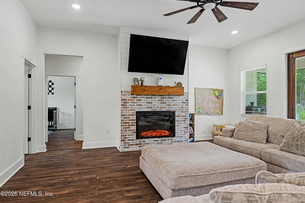 44024 Breezy Lane Callahan FL 32011