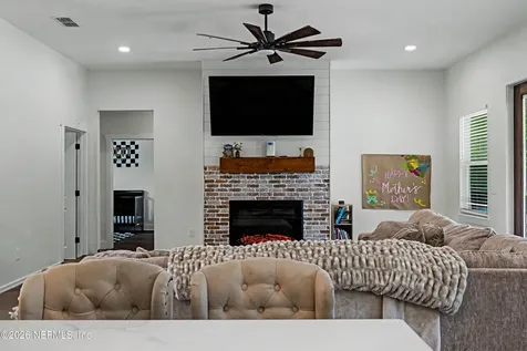 44024 Breezy Lane Callahan FL 32011
