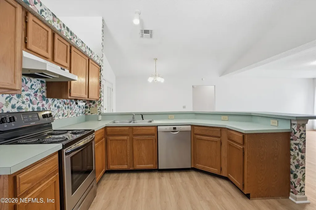 3250 Tea Rose Drive Jacksonville FL 32223