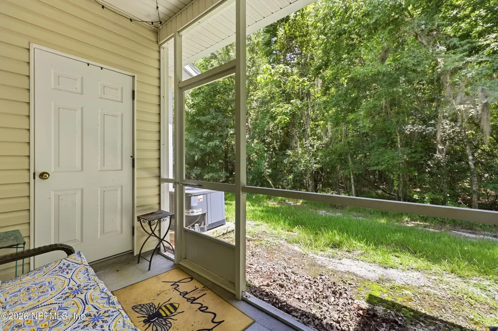 8435 Thornbush Court Jacksonville FL 32216