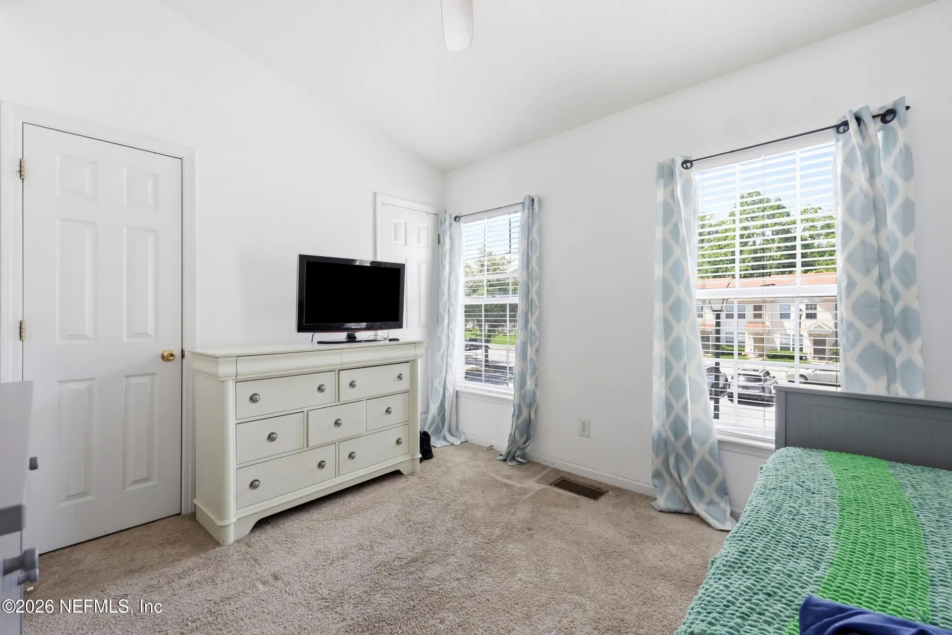 8435 Thornbush Court Jacksonville FL 32216