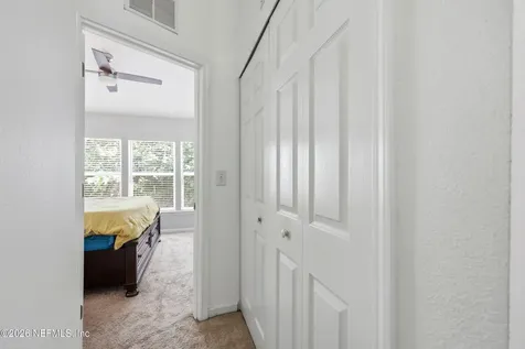 8435 Thornbush Court Jacksonville FL 32216