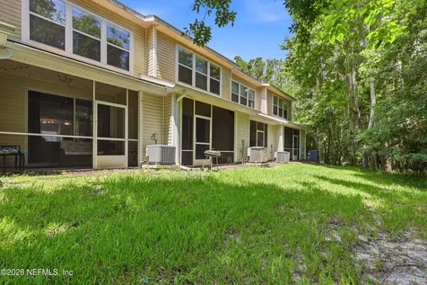 8435 Thornbush Court Jacksonville FL 32216