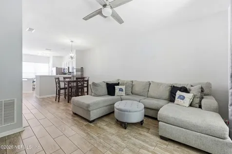 8435 Thornbush Court Jacksonville FL 32216