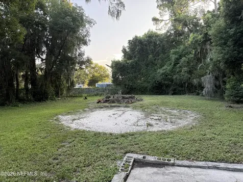 6946 Oakwood Street Jacksonville FL 32208