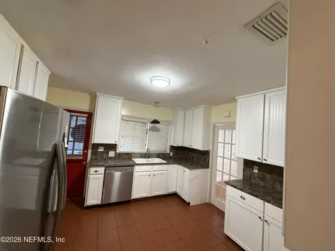 6946 Oakwood Street Jacksonville FL 32208