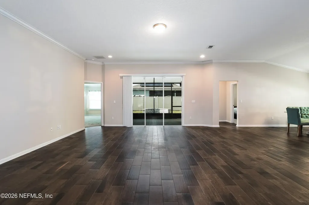 319 Northside Drive S Jacksonville FL 32218