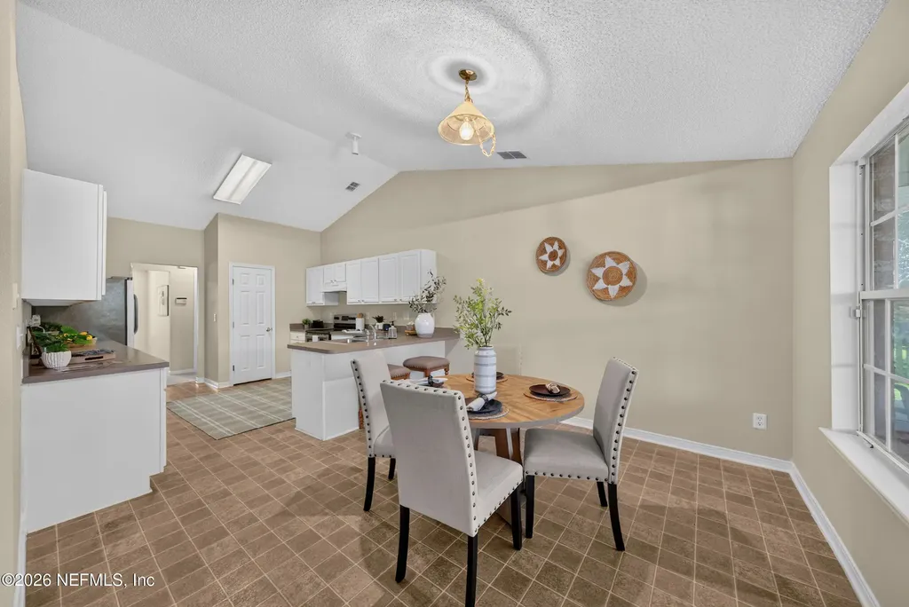 1254 Mcgirts Creek Drive Jacksonville FL 32221